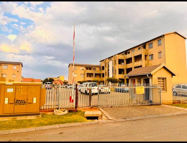 2 BEDROOM PROPERTY TO RENT IN FLEURHOF